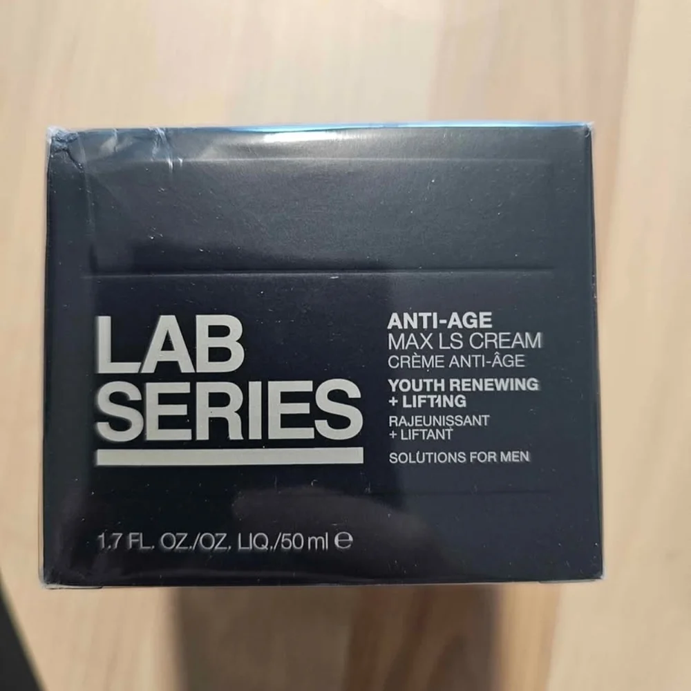 Lab Series ULTIMATE UPGRADE Set - Wash, Serum and Cream. NIB (Value $131) - Picture 3 of 6